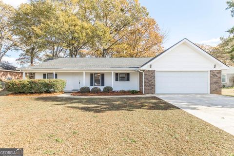 A home in Warner Robins