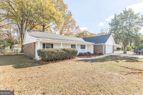 A home in Warner Robins