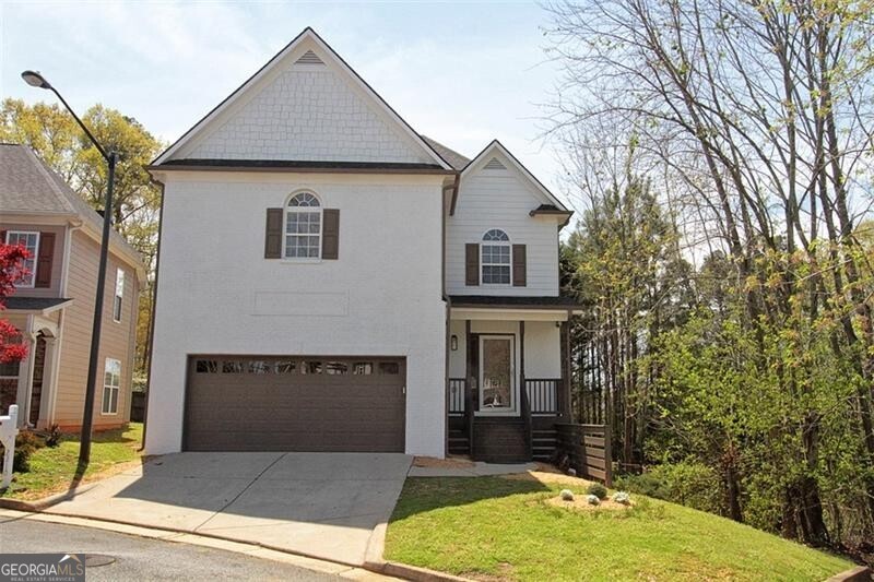 Kennesaw High School District! Conveniently located near downtown Kennesaw, shopping, restaurants, and more! 3 BR/2.5 BA in Kennesaw. Open floor plan with hardwoods on the main. Eat in Kitchen offers ample cabinet, counter, and pantry space open to the Family Room with a Decorative Only Fireplace. Large formal Dining Room, Spacious Master Suite, Luxurious bath with a garden tub and huge walk-in closet. XL Secondary Bedrooms with lots of closet space. Laundry upstairs. Finished basement offers 2nd fireplace, large living/office area, and storage. Large deck and stone patio for outdoor enjoyment. No Pets. *Additional $40.00 per month for Resident Benefit Package Fee includes Renters Insurance and more!