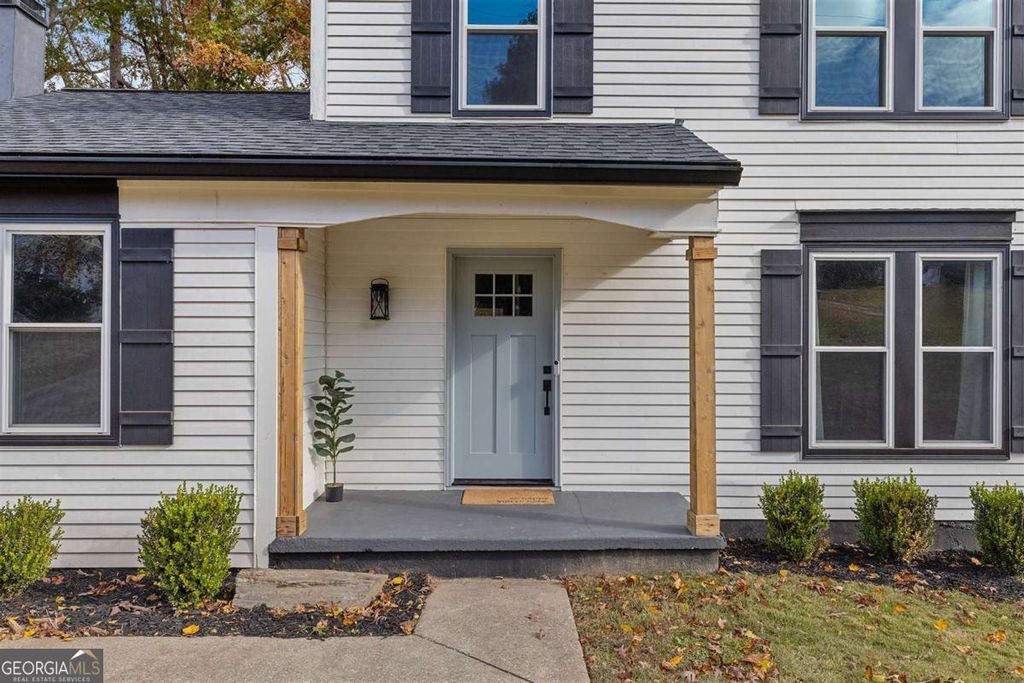 Photo of 104 Birch Rill Drive, Alpharetta, GA 30022 (MLS # 10734279)