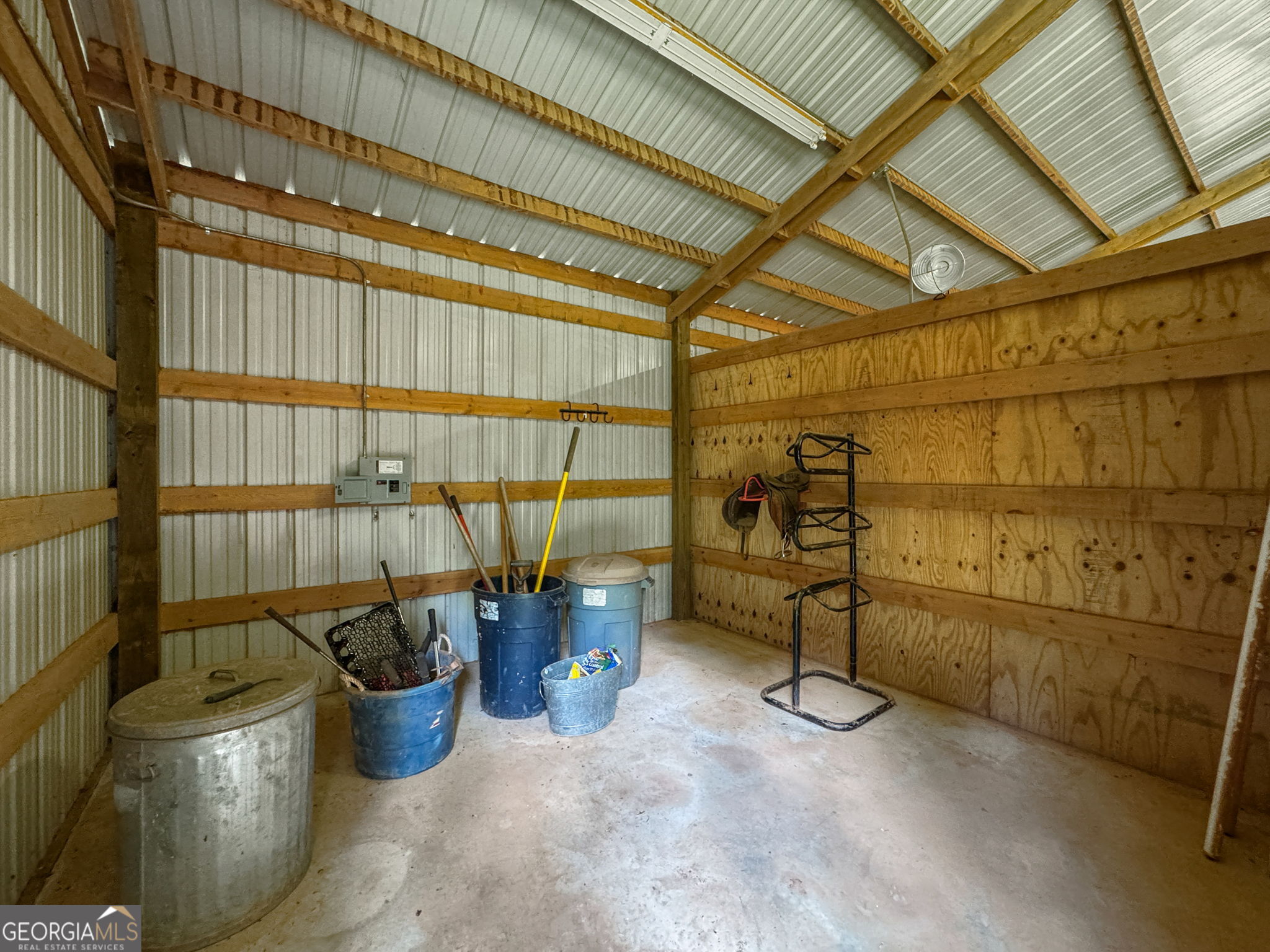 250 Lowery RD