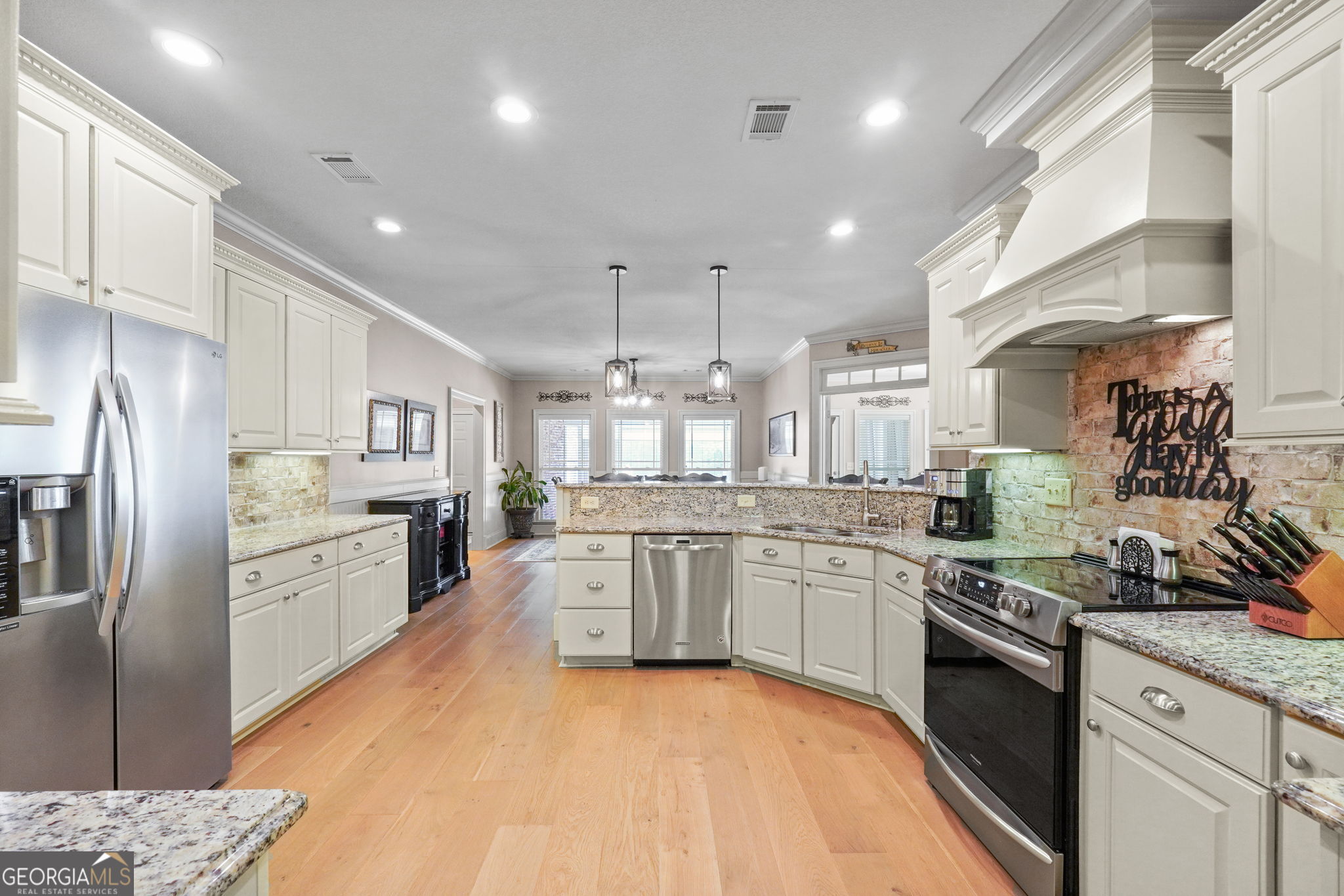 Fayetteville, Georgia 30215, United States, 3 Bedrooms Bedrooms, ,3 BathroomsBathrooms,Residential,Active,178461