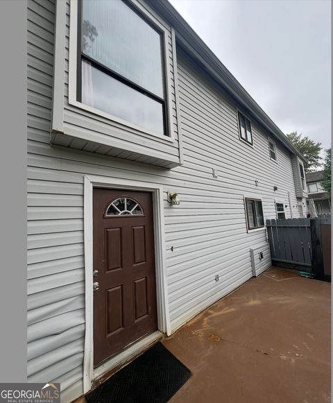 Photo of 22 Fairview Drive, Jonesboro, GA 30238 (MLS # 10629172)