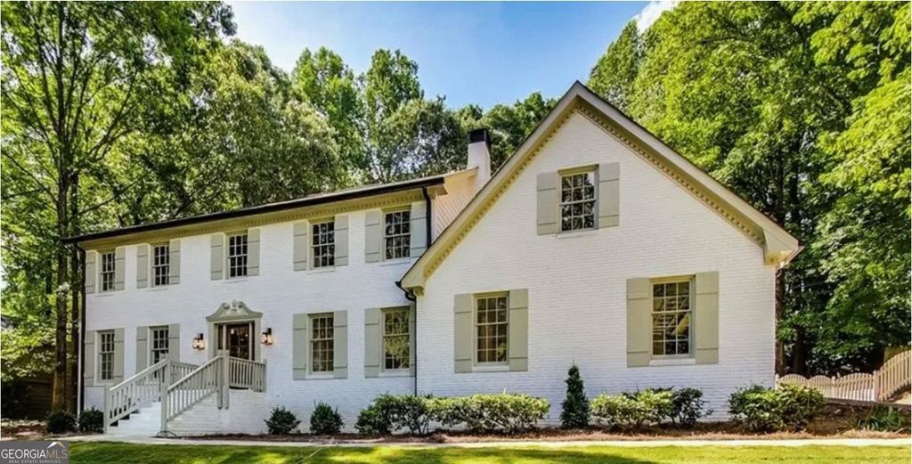 Photo of 313 Summit Ridge Drive, Lawrenceville, GA 30046 (MLS # 10708114)