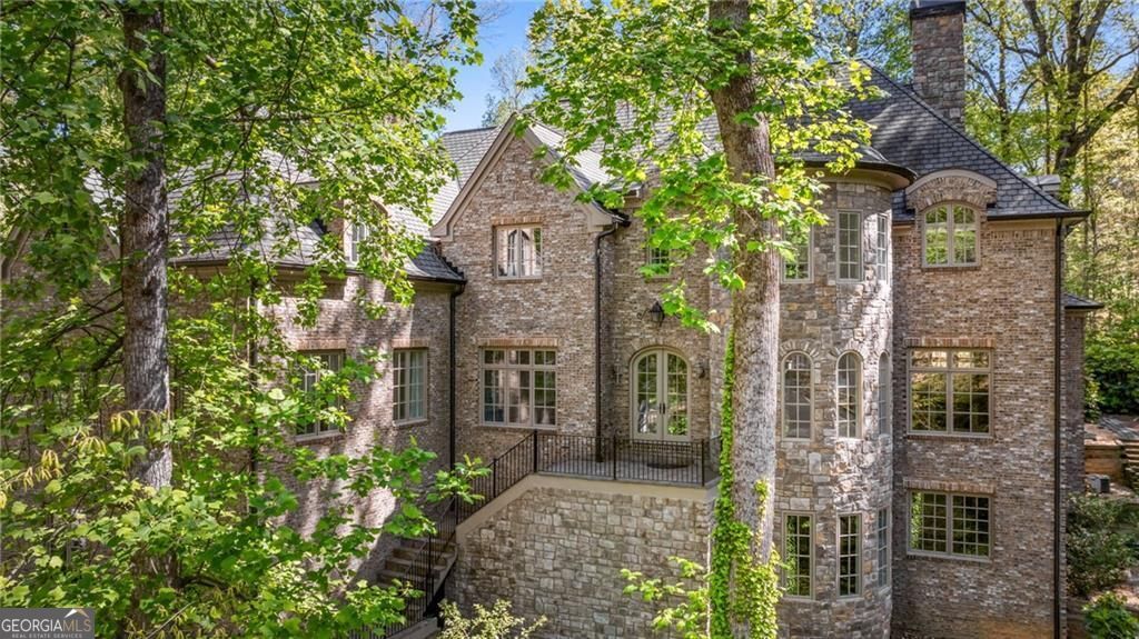 115 Mount Paran RDG