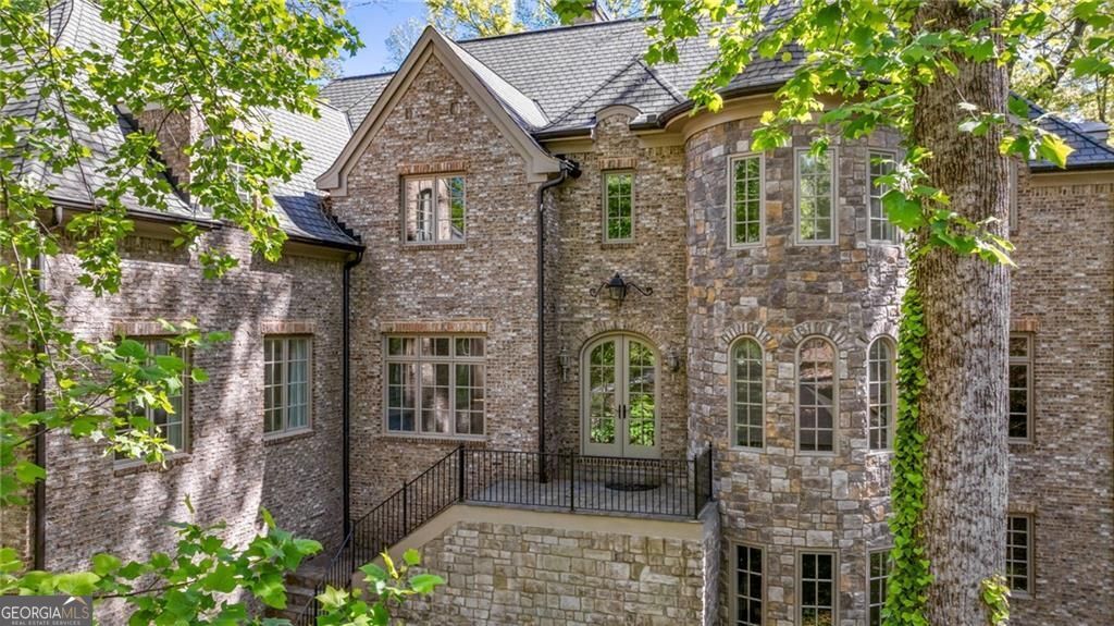 115 Mount Paran RDG