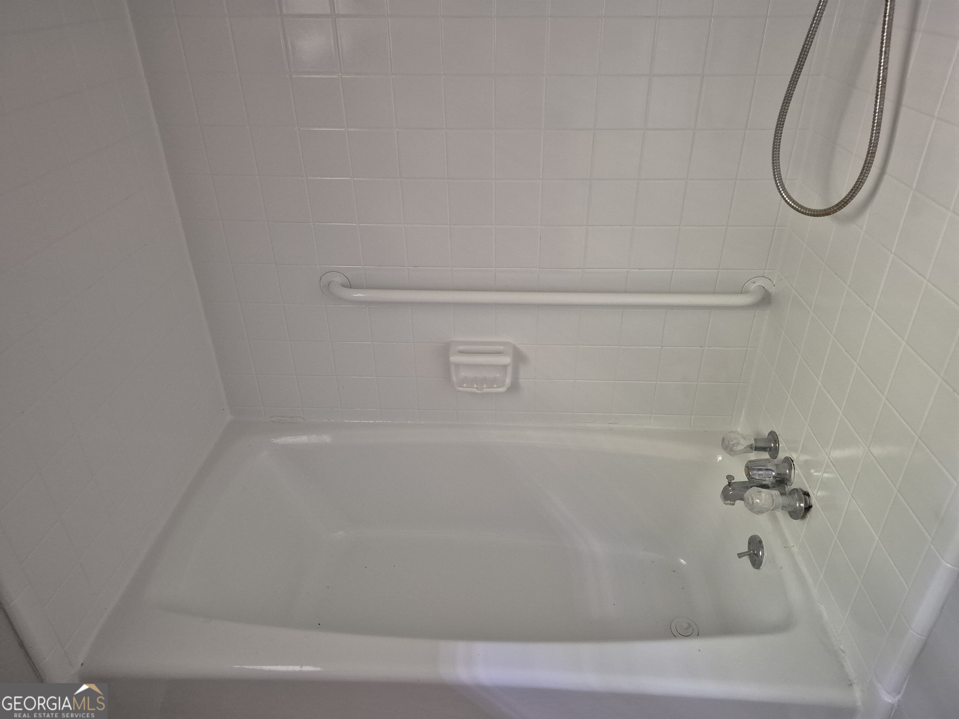2973 Drexel LN