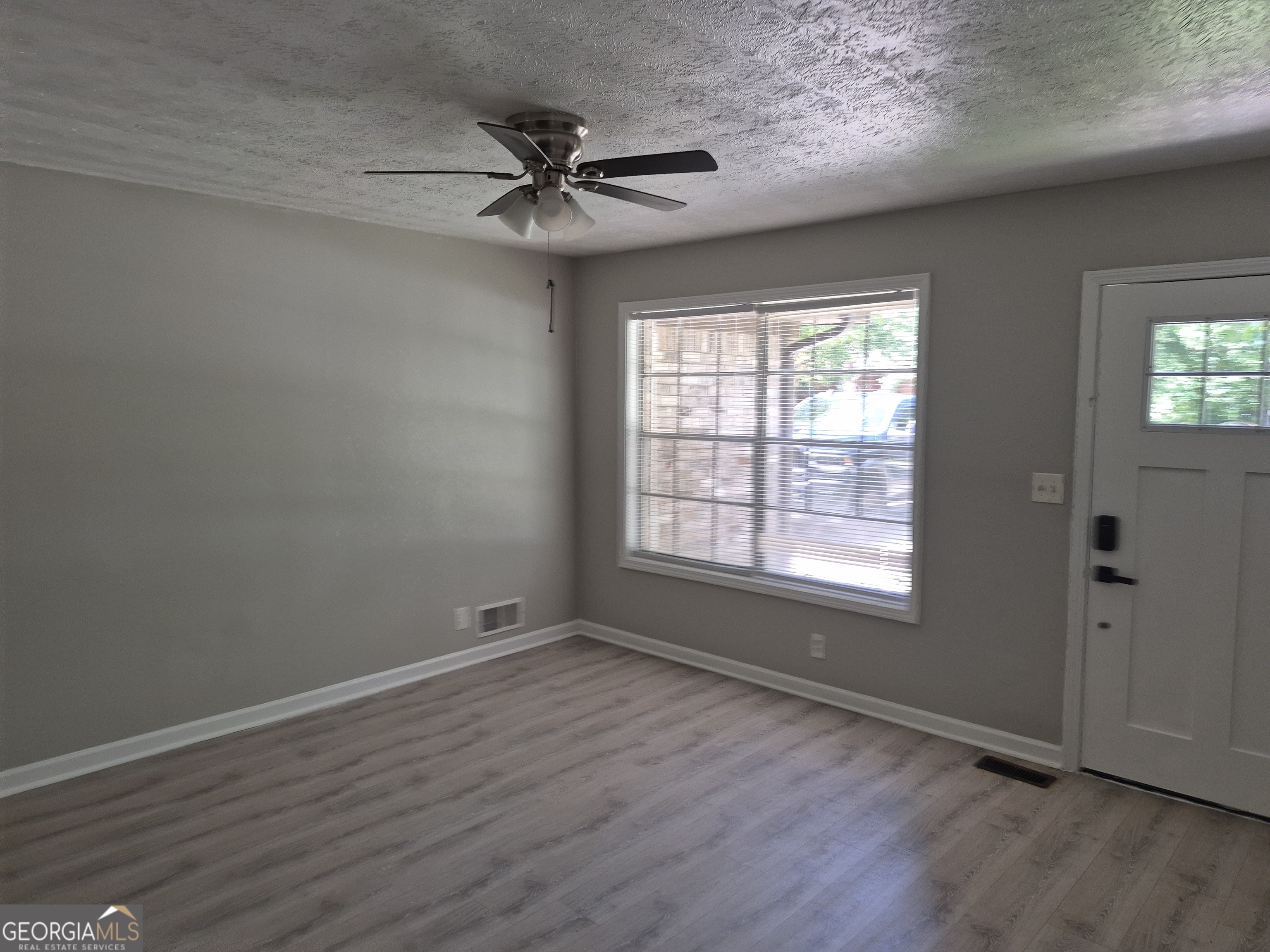 2973 Drexel LN