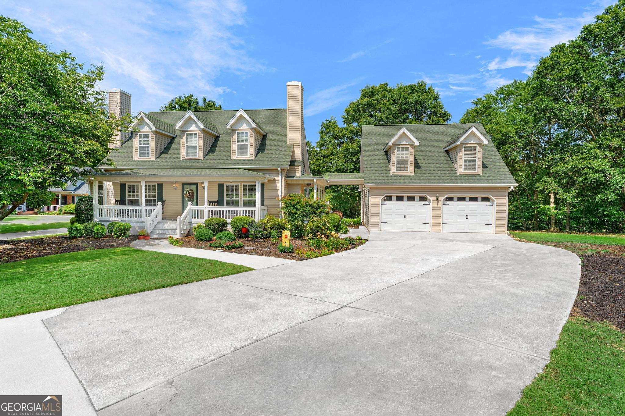 136 Grandview CT