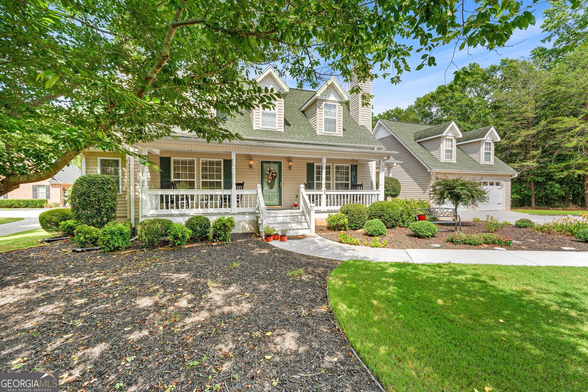 136 Grandview CT