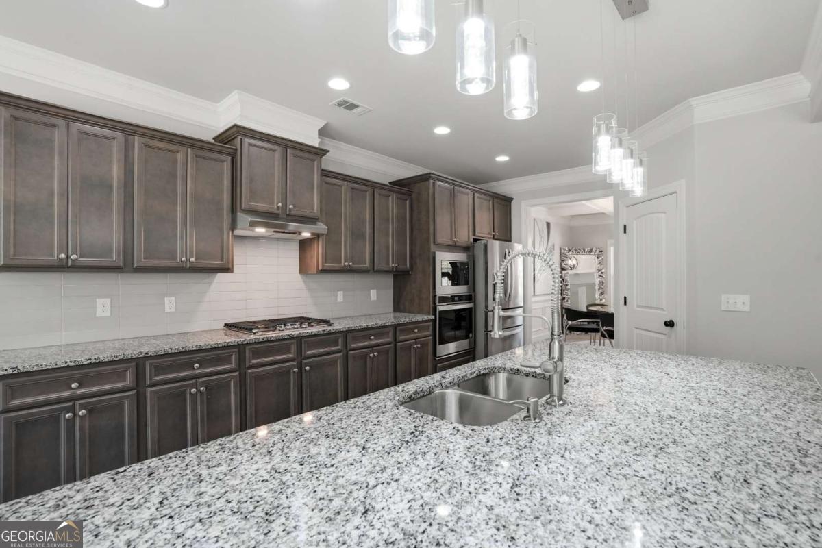 2564 Tomoka DR