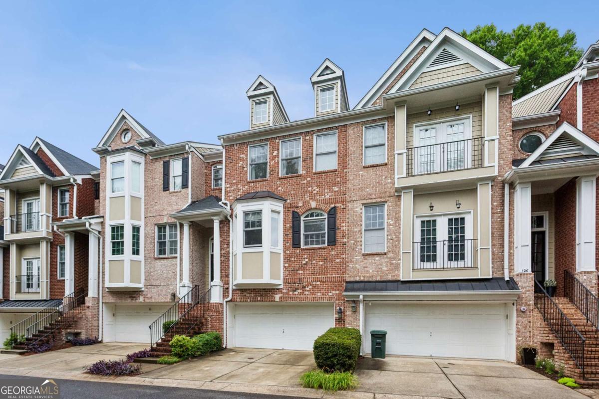 110 McLaren Gates DR