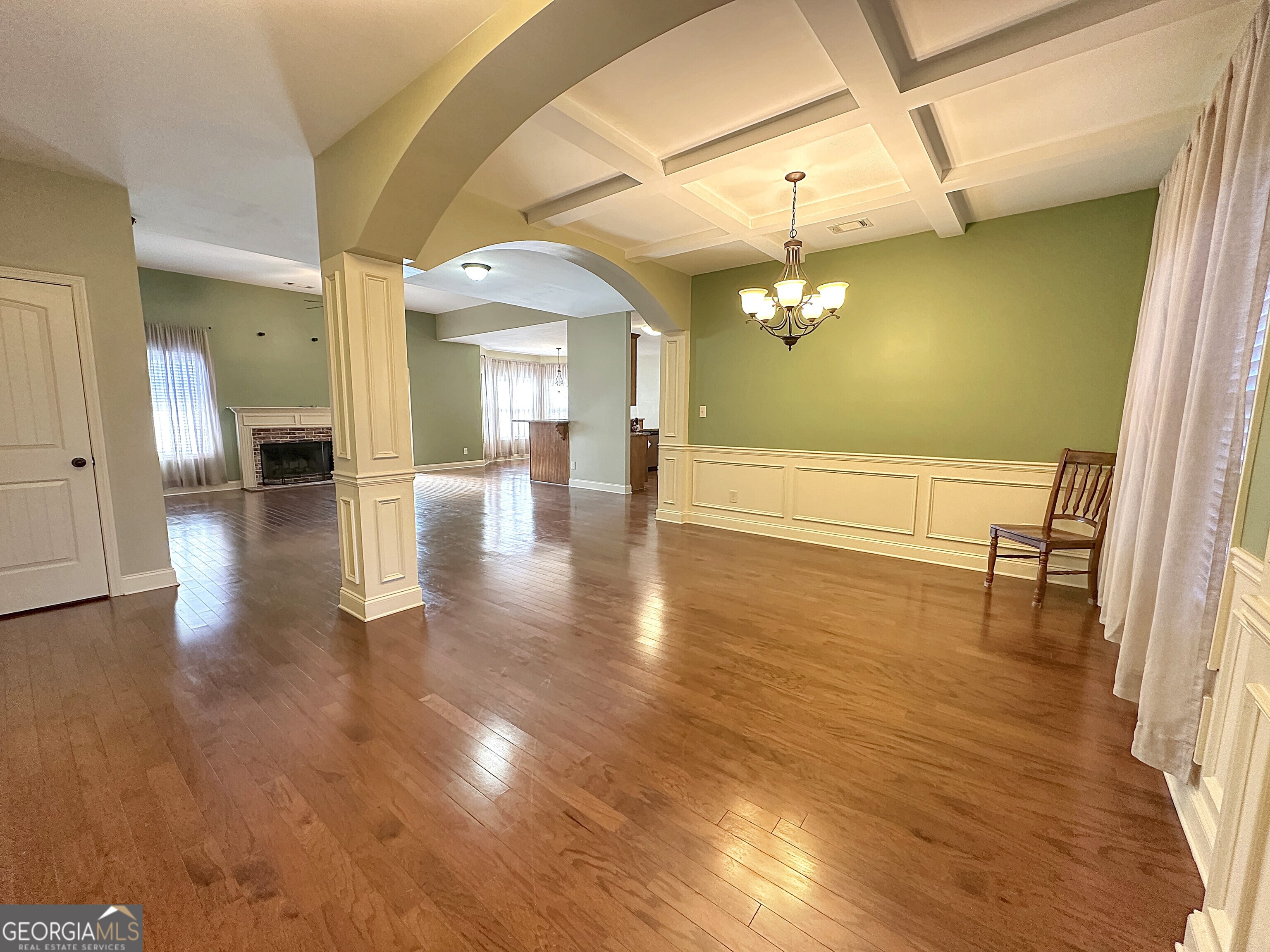 130 Hamilton Lake DR