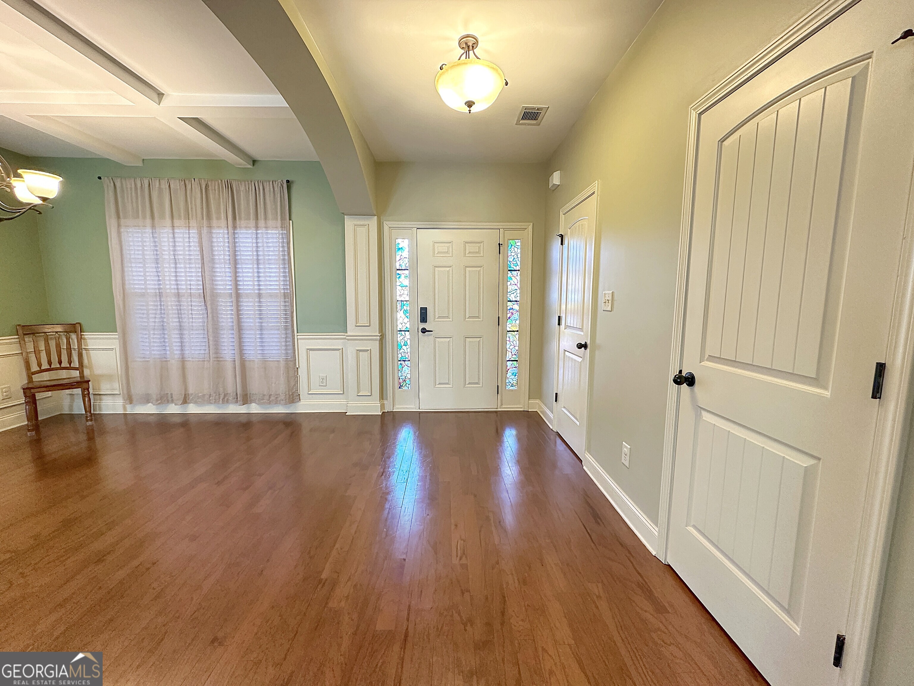 130 Hamilton Lake DR