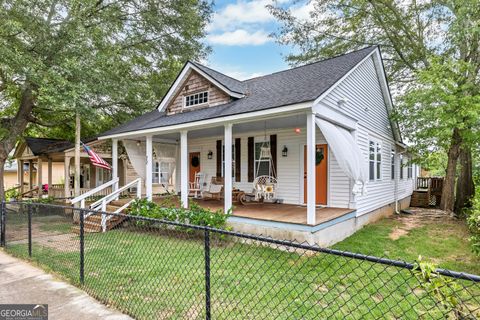 A home in Porterdale