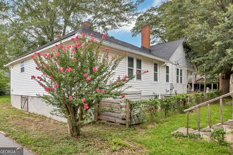 A home in Porterdale