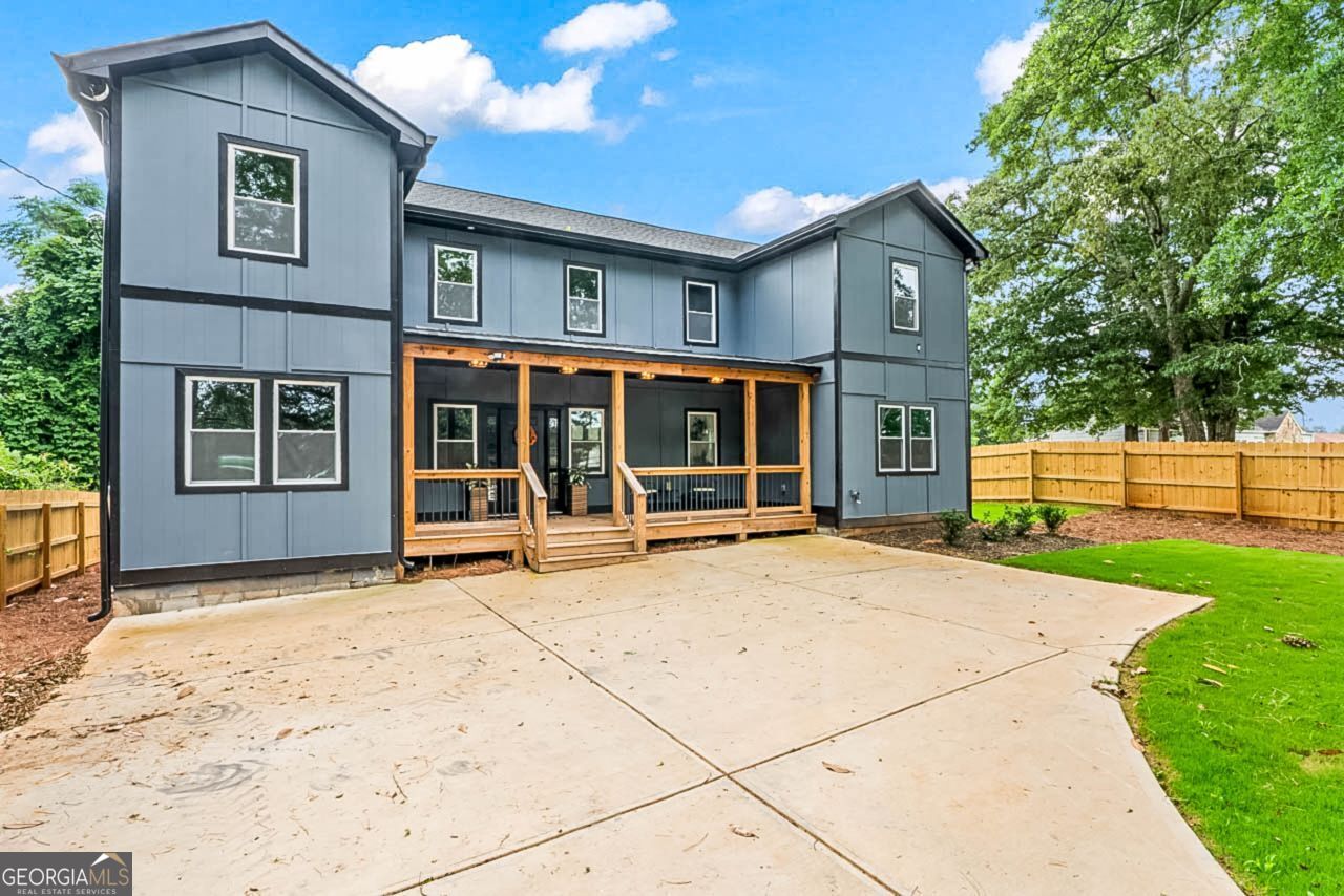 1400 Bouldercrest RD