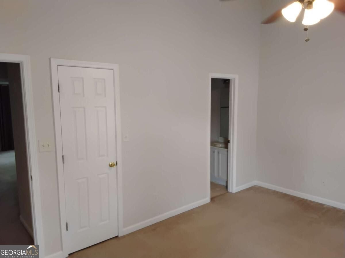 914 Tree Creek BLVD