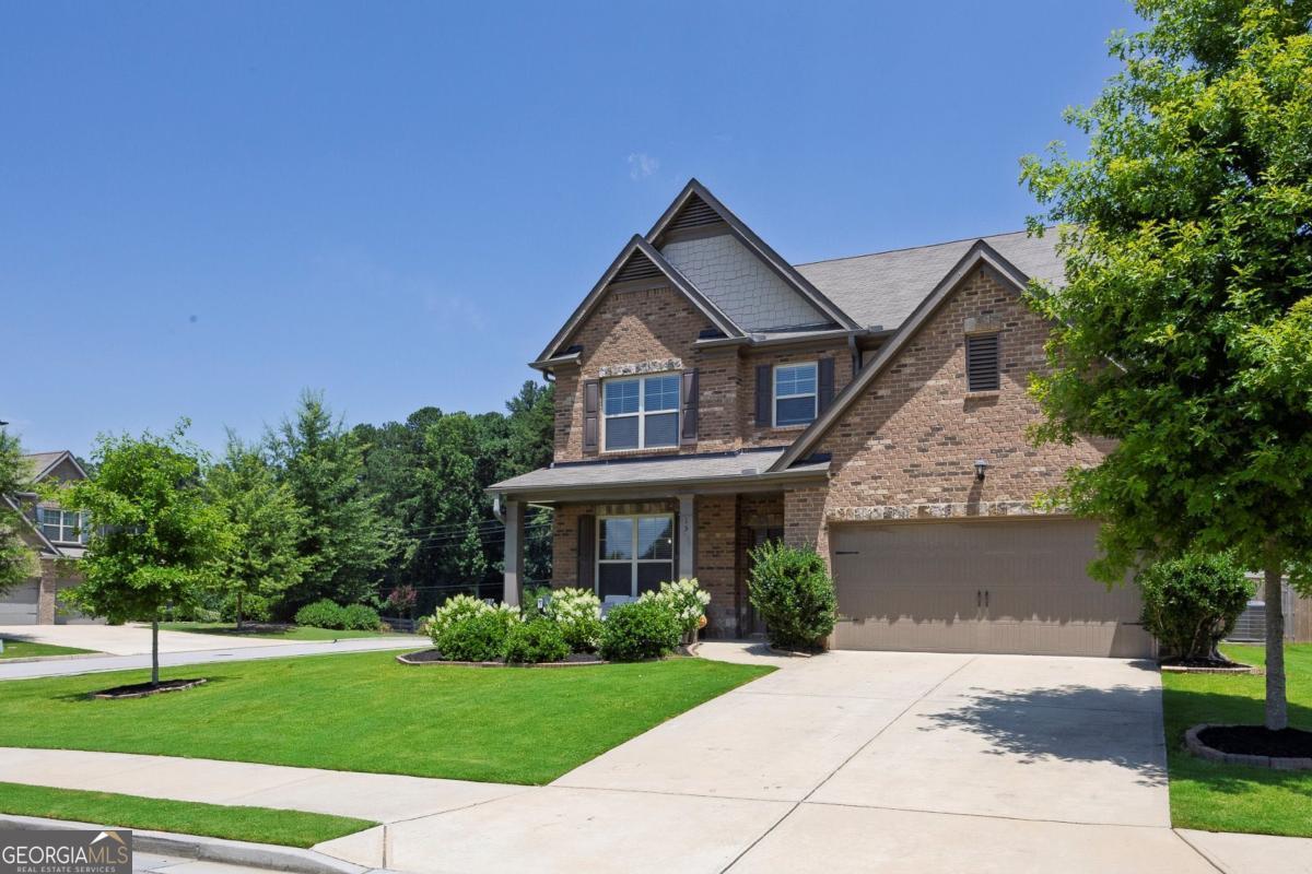 15 Eastcreek CT