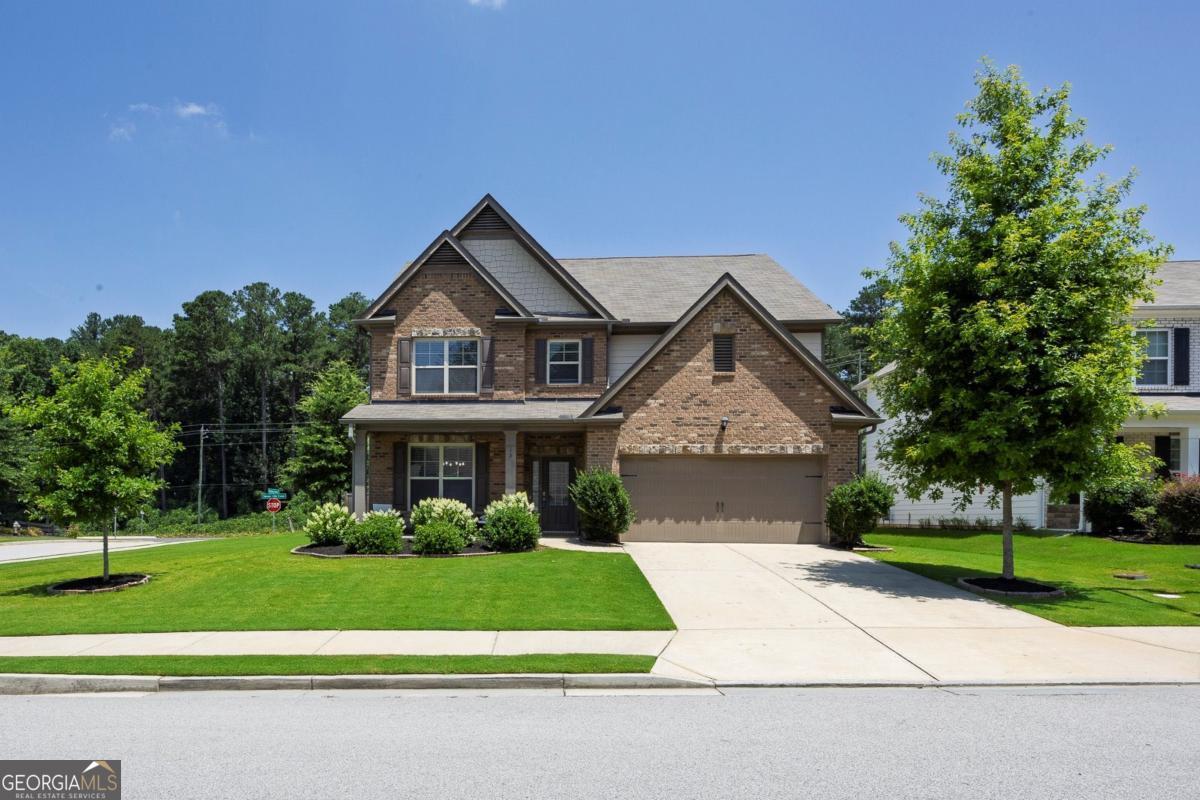 15 Eastcreek CT