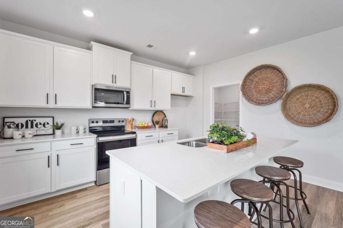 104 Juniper DR