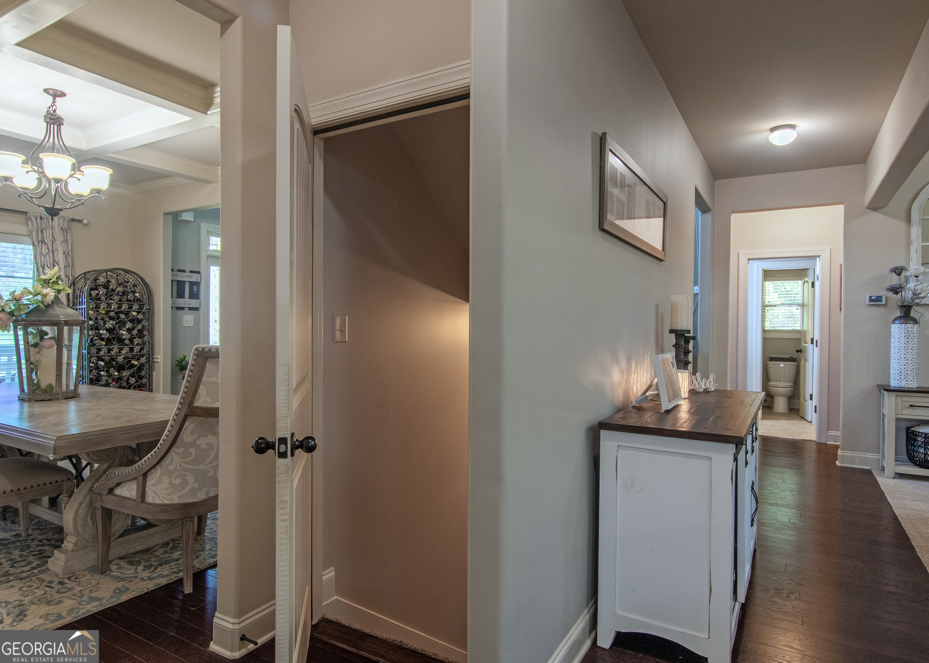 Newnan, Georgia 30265, United States, 6 Bedrooms Bedrooms, ,5 BathroomsBathrooms,Residential,Active,151513