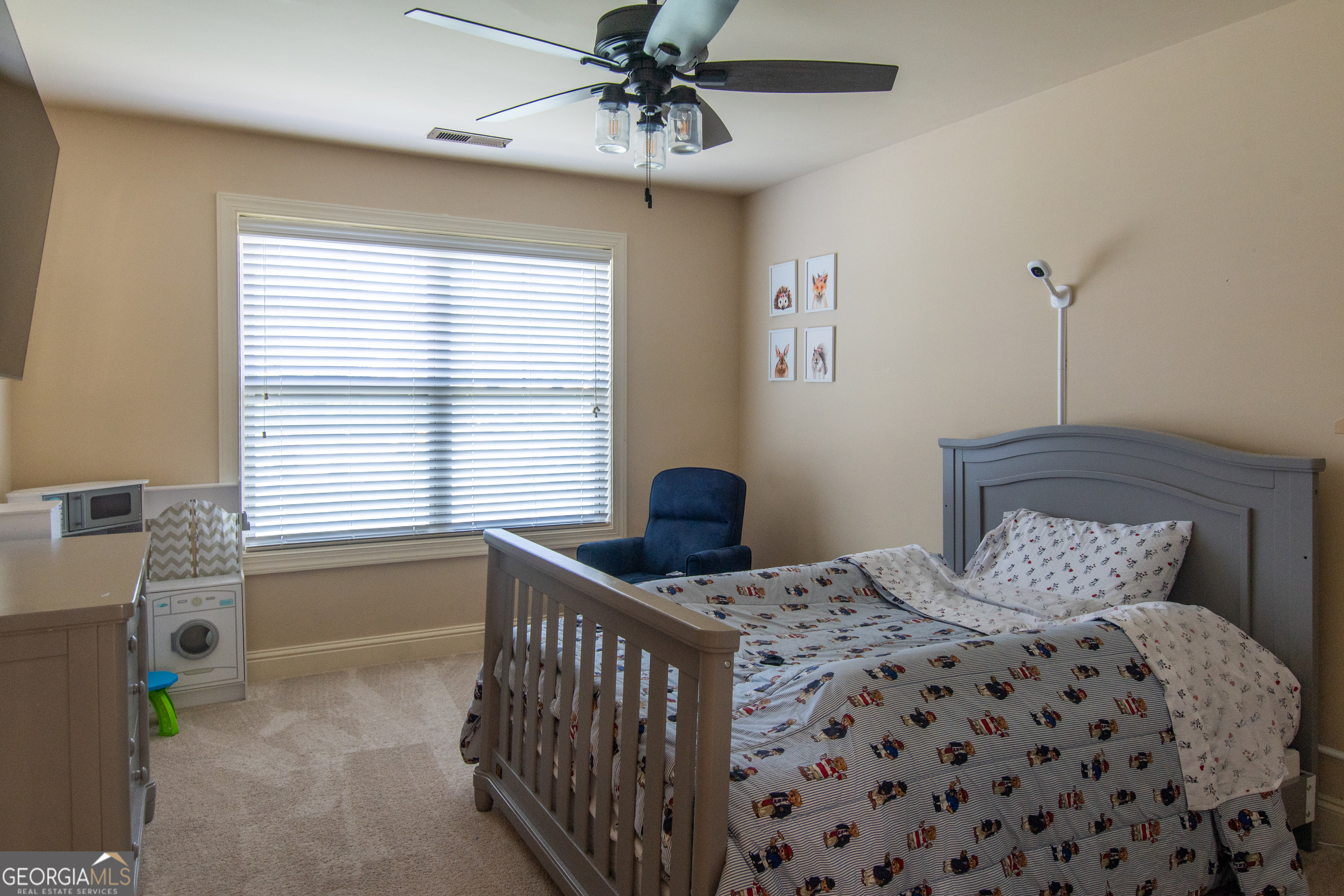 Newnan, Georgia 30265, United States, 6 Bedrooms Bedrooms, ,5 BathroomsBathrooms,Residential,Active,151513