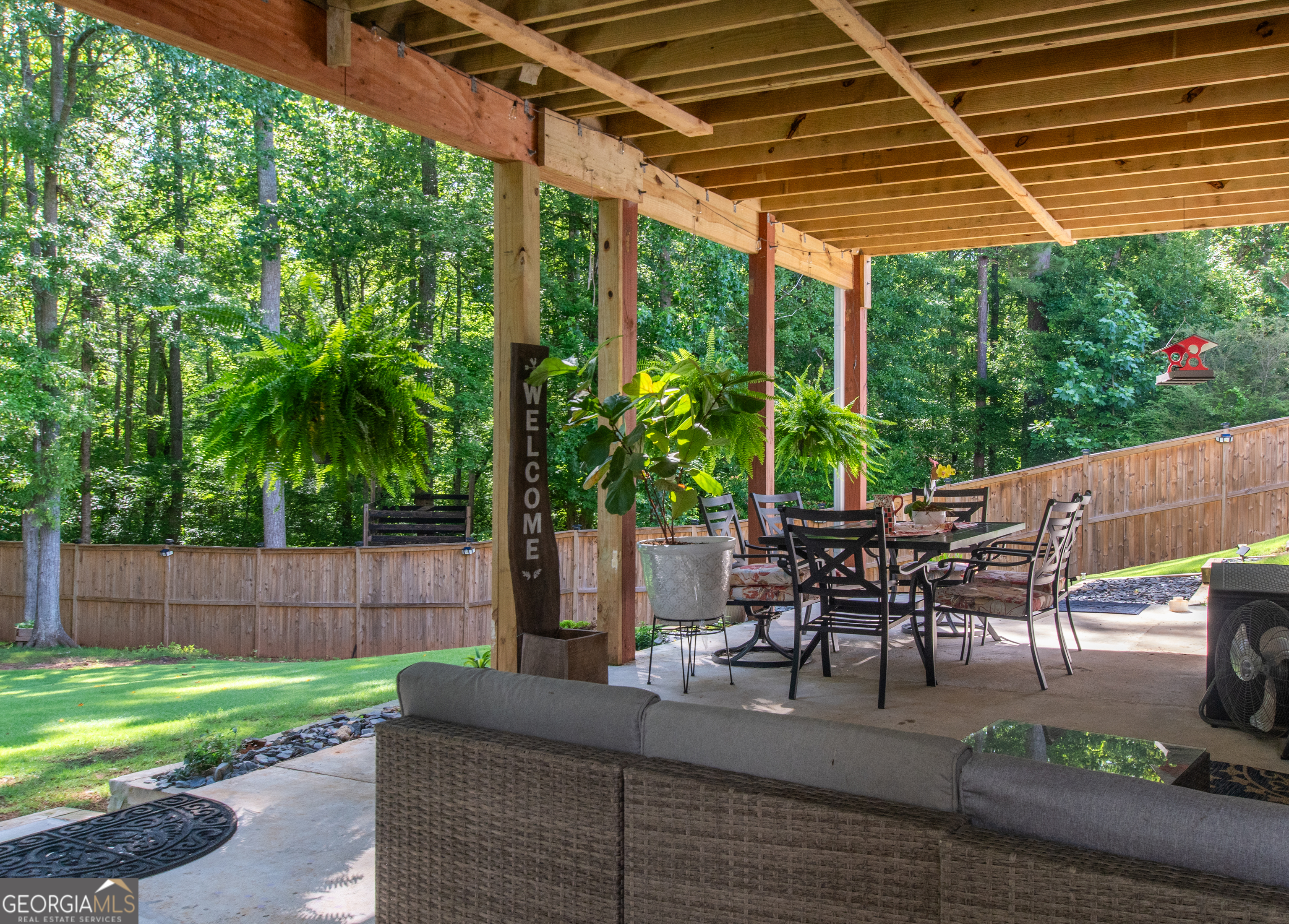 Newnan, Georgia 30265, United States, 6 Bedrooms Bedrooms, ,5 BathroomsBathrooms,Residential,Active,151513