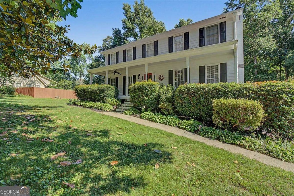 Photo of 1919 Mceachern Manor Drive SW, Marietta, GA 30064 (MLS # 10783080)