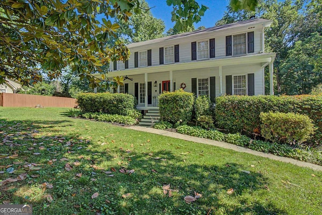 Photo of 1919 Mceachern Manor Drive SW, Marietta, GA 30064 (MLS # 10783080)