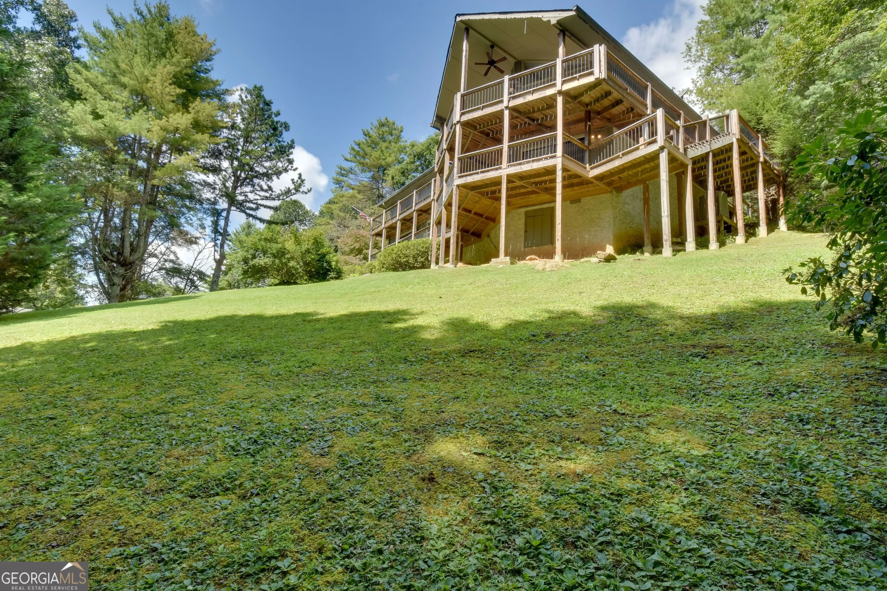 194 Fairway Lane, Dillard, GA, 30537