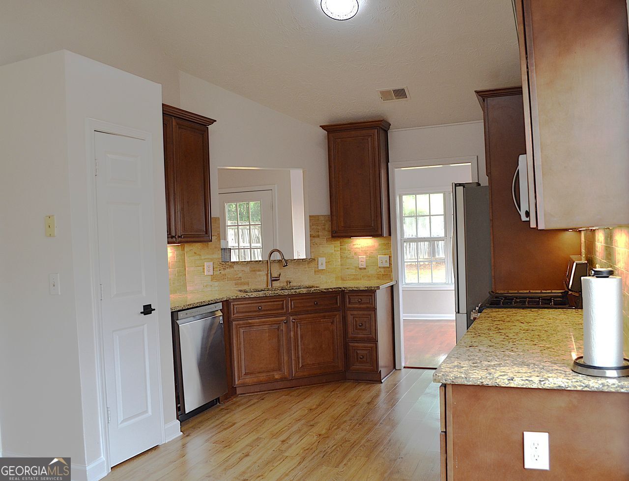 282 Ellesmere CT