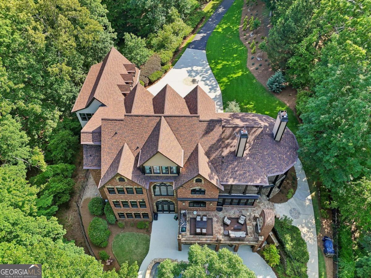 6678 Gaines Ferry RD