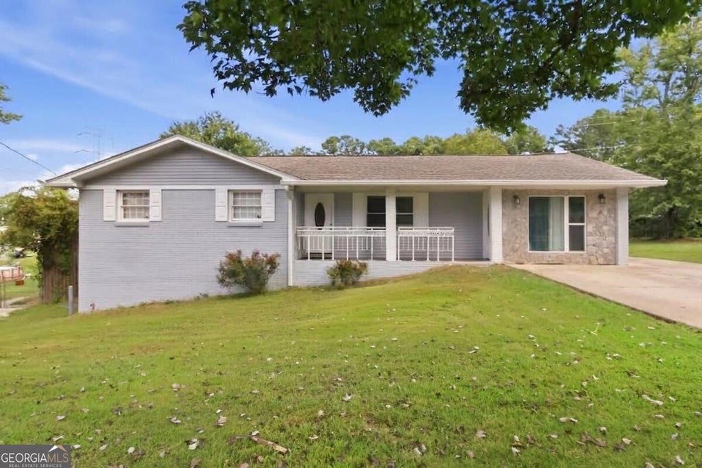 Photo of 1594 Dellwood Circle, Morrow, GA 30260 (MLS # 10874808)