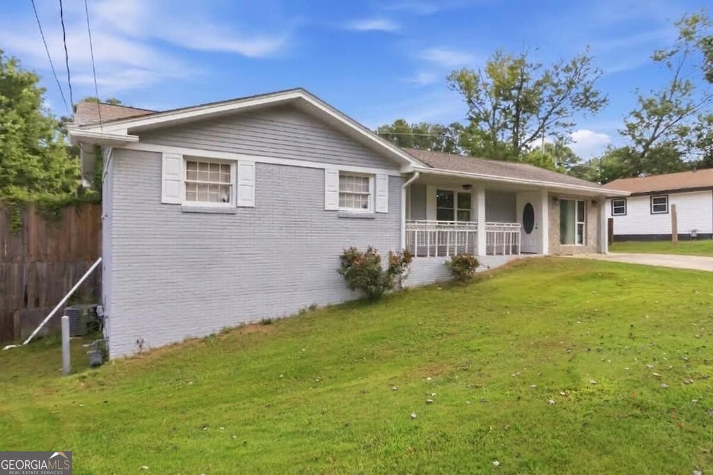 Photo of 1594 Dellwood Circle, Morrow, GA 30260 (MLS # 10874808)