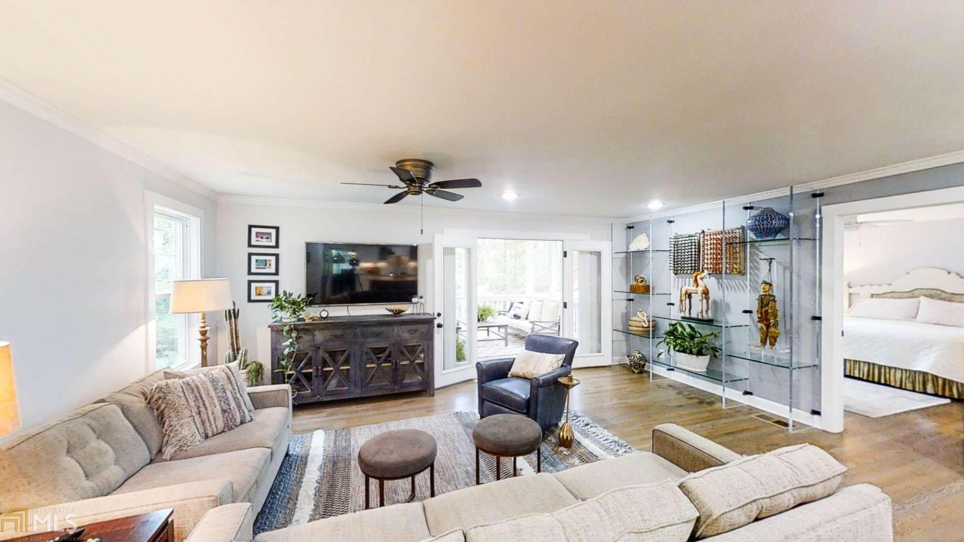 Midway Woods - Residential