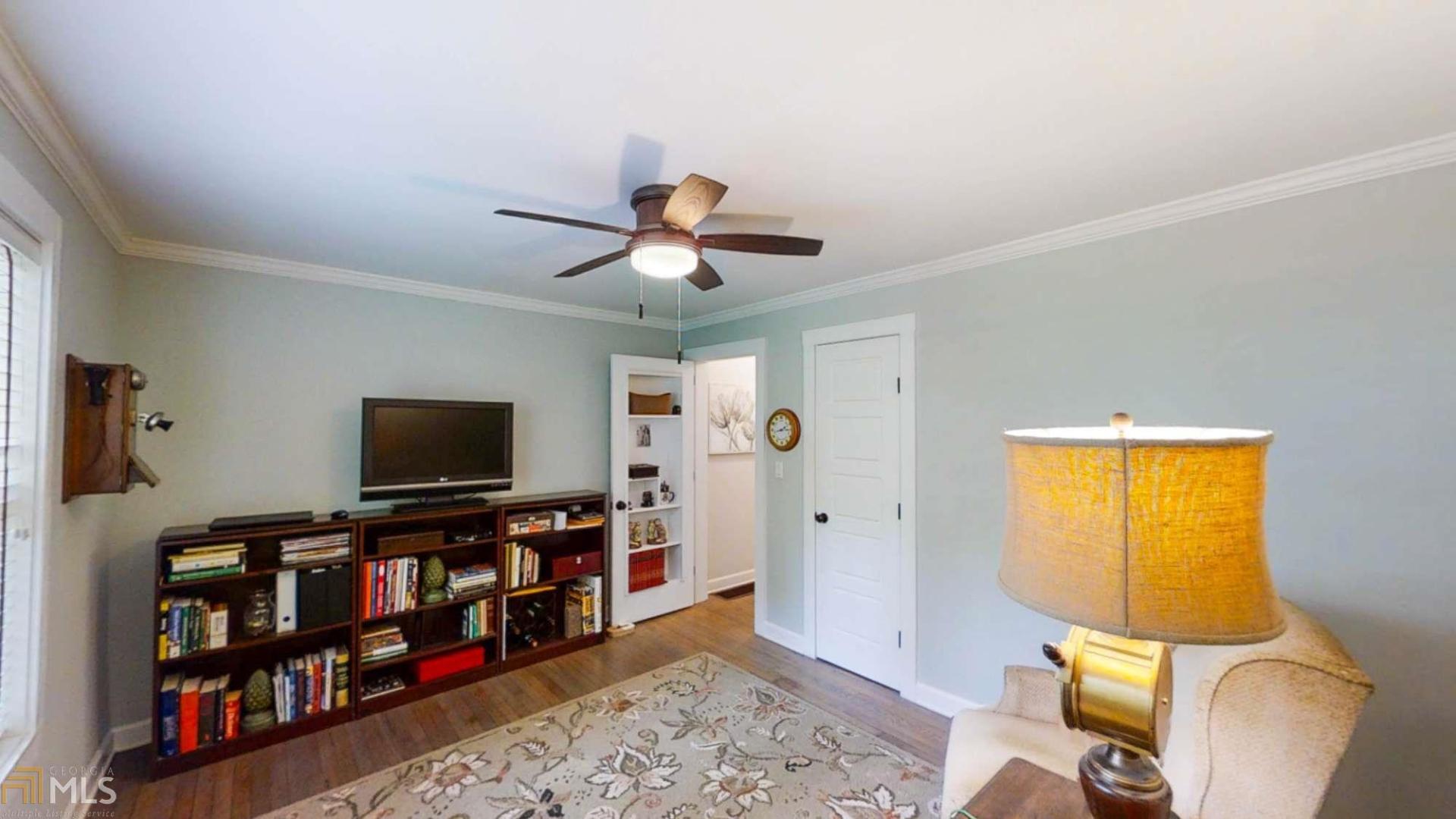 Midway Woods - Residential