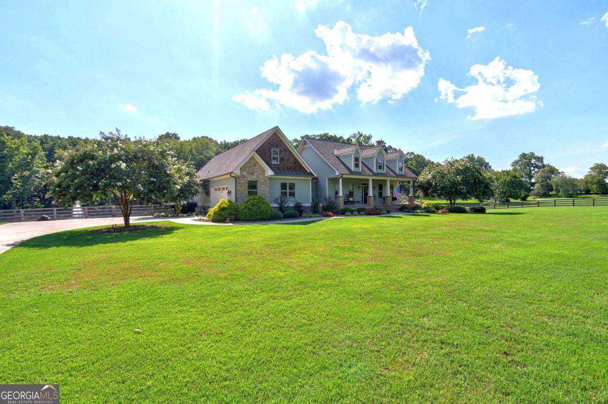 2215 Mount Paran Church RD
