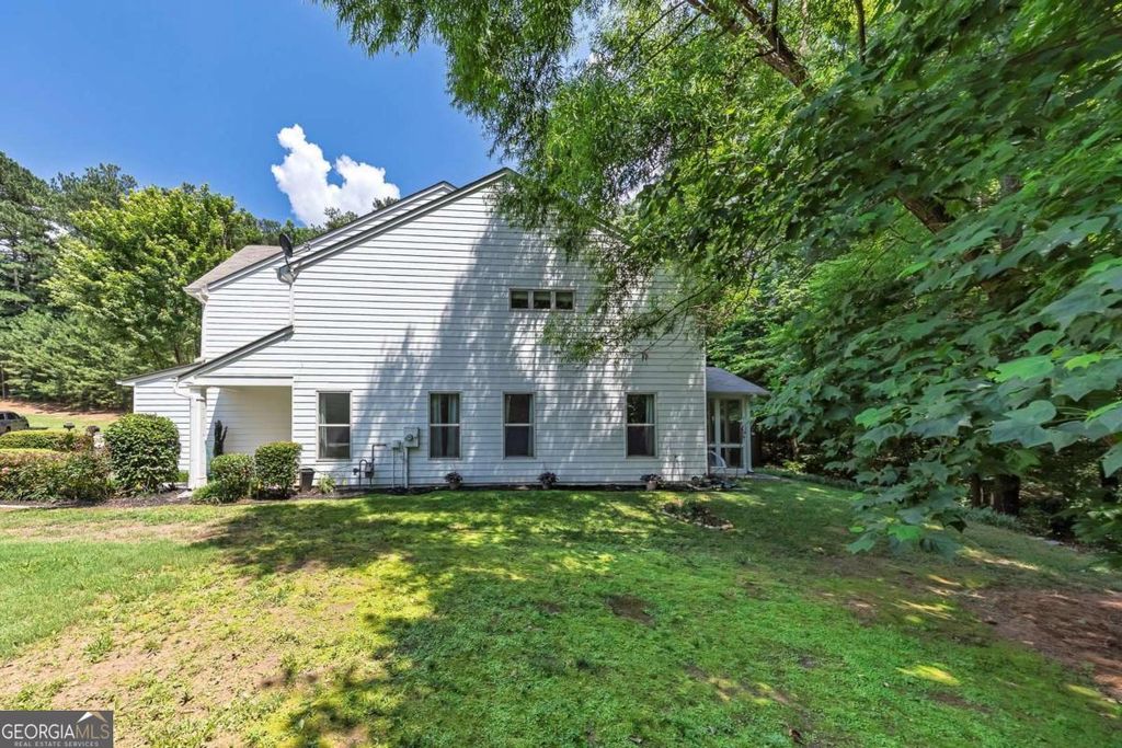 Photo of 2345 Whispering Drive NW, Kennesaw, GA 30144 (MLS # 10788924)