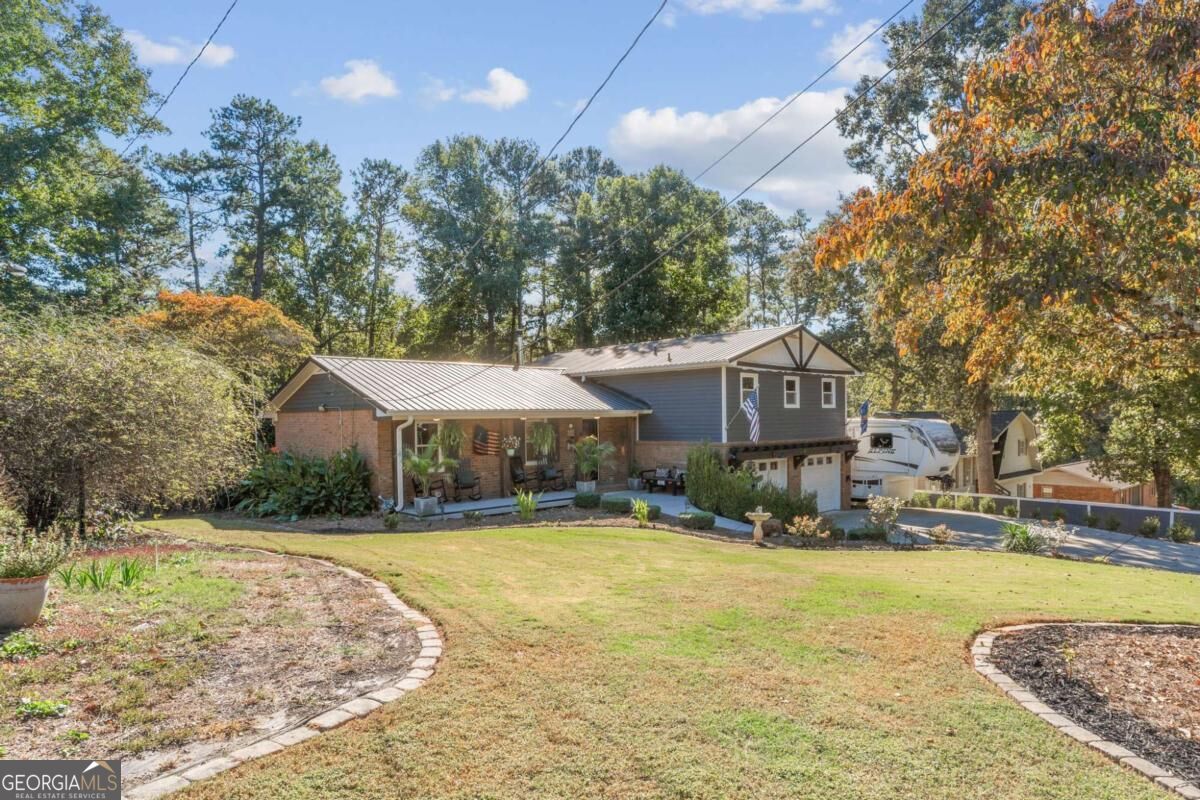 2501 Due West CIR NW