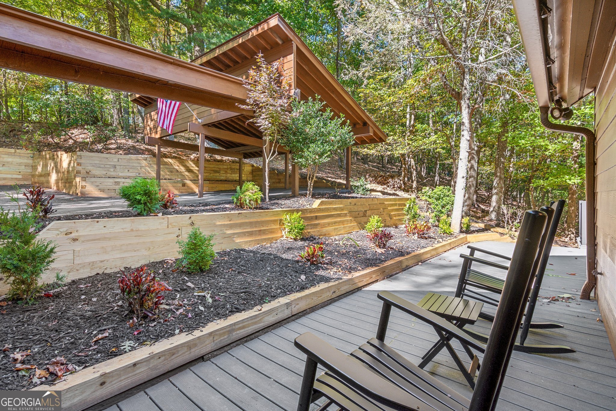 626 Petit ridge DR