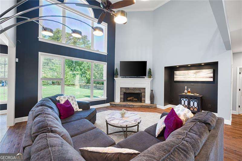 404 Billings Farm DR