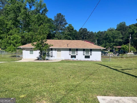 Photo of 2875 Carriage Lane, Atlanta, GA 30349 (MLS # 10823476)