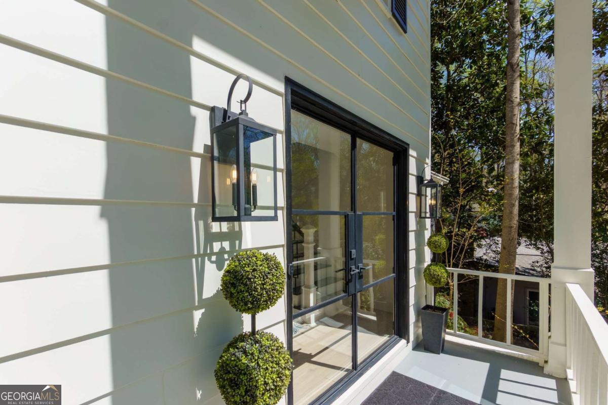 204 Devonwood DR