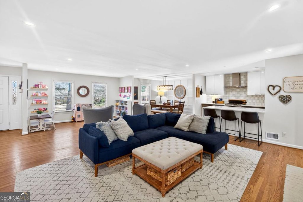 Photo of 3257 Northbrook Drive, Atlanta, GA 30340 (MLS # 10697286)