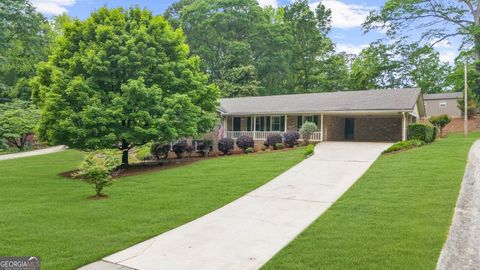1541 Eldonlas CT Stone Mountain GA 30087