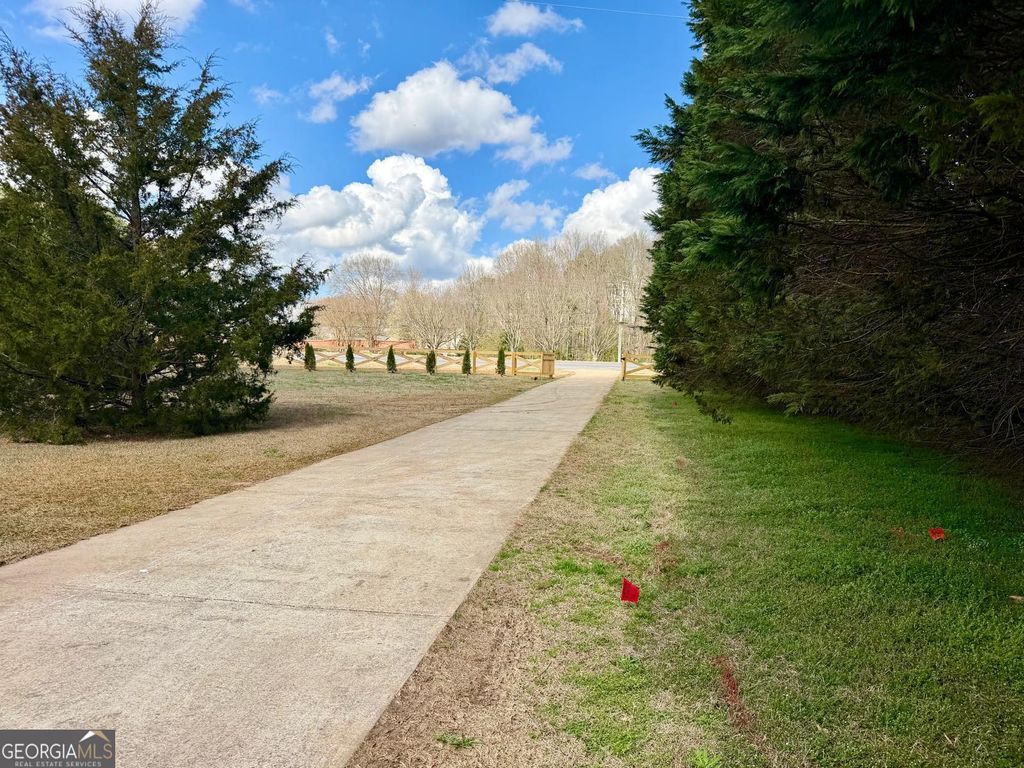 Photo of 3041 Monroe Hwy, bogart, GA 30666 (MLS # 10705969)