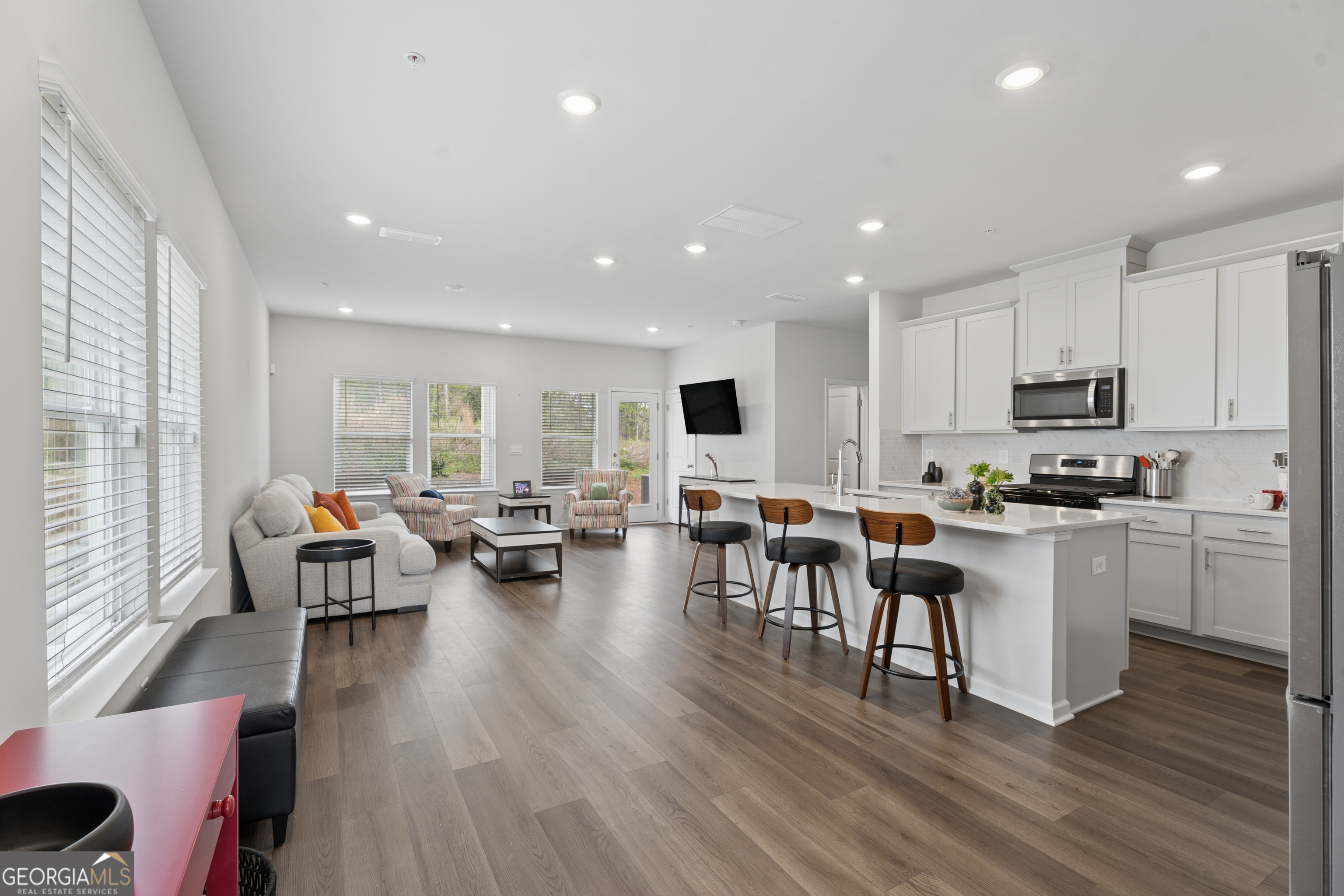 1548 Purple Cone Flower AVE