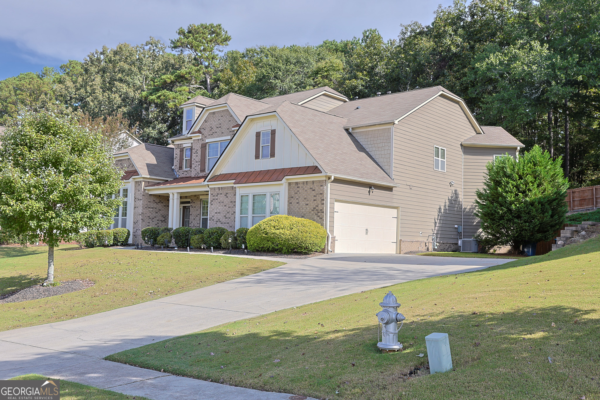 2236 Caledonia DR