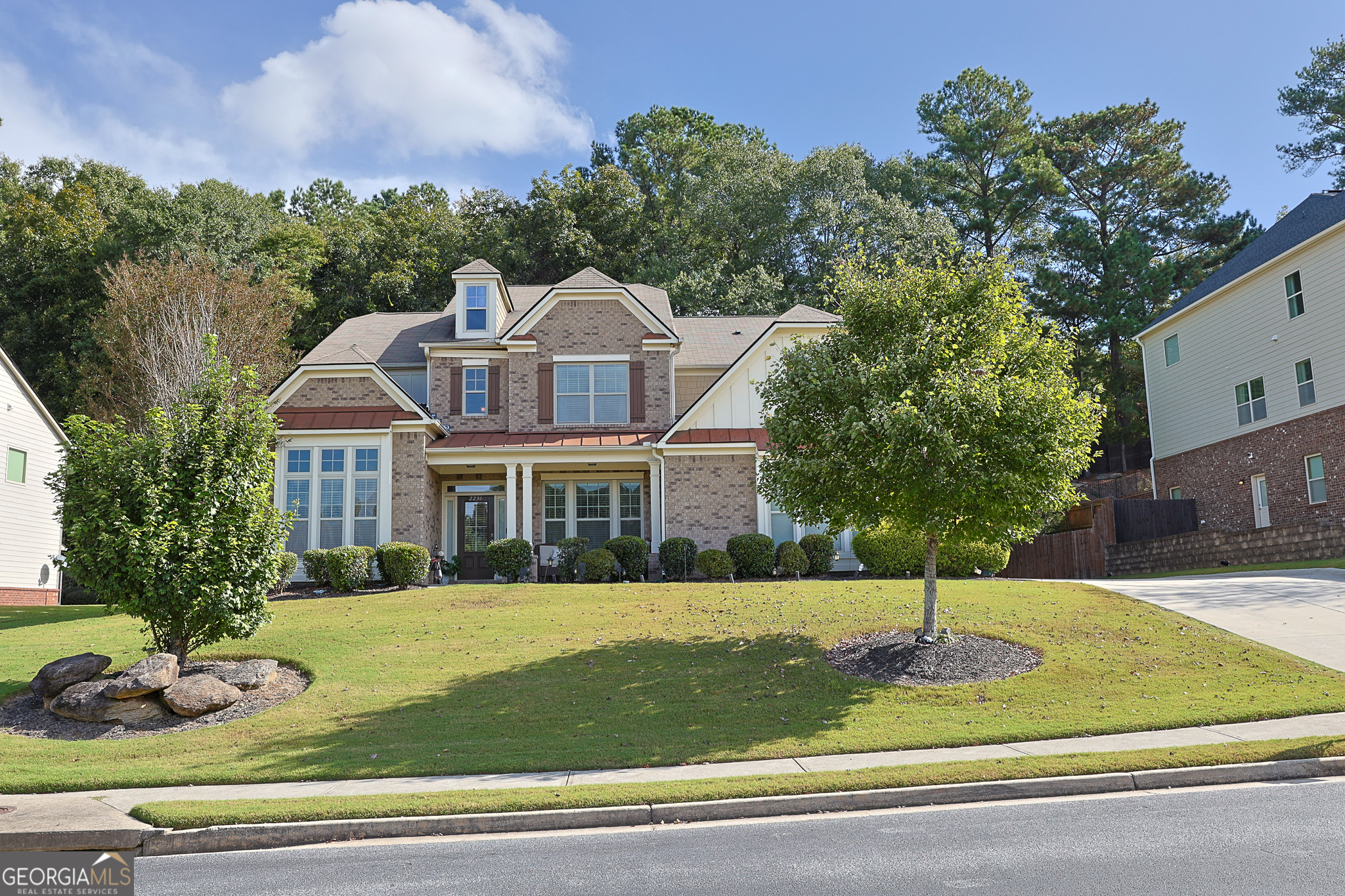 2236 Caledonia DR